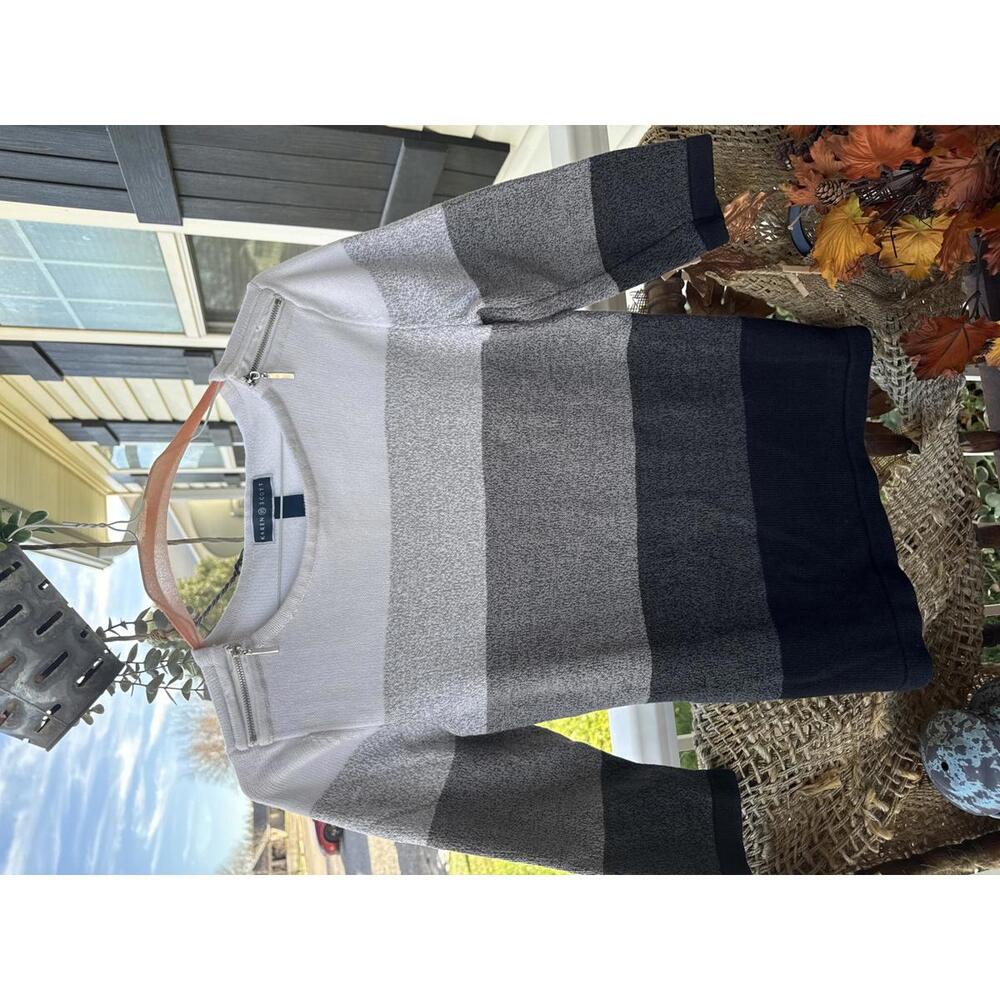 Karen Scott Women's Striped Crew Neck Sweater with Shoulder Zippers, Medium